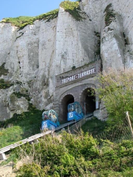 Logement dans maison de pêcheur Le Tréport Exterior foto